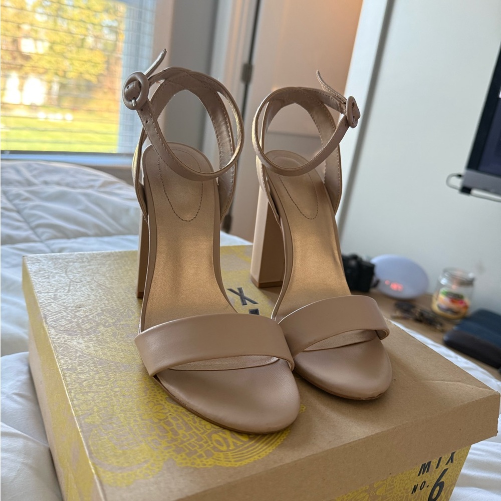 Mix No. 6 Women's Tan Block Heel Sandals